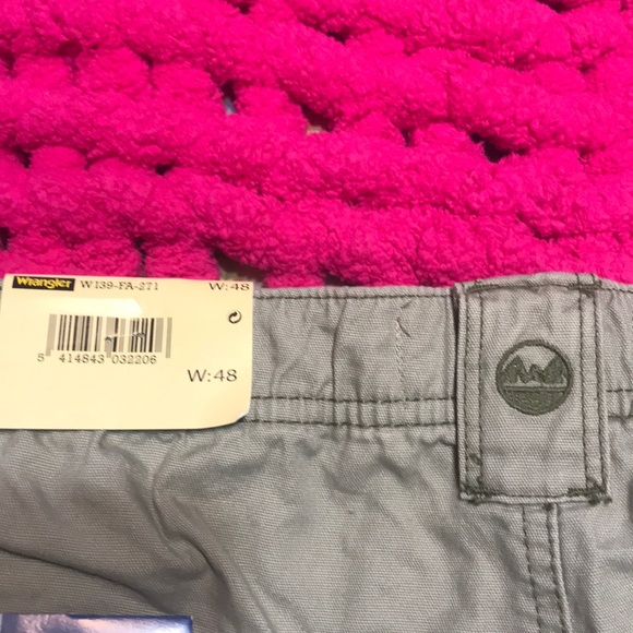 Men’s wrangler shorts - Picture 6 of 7